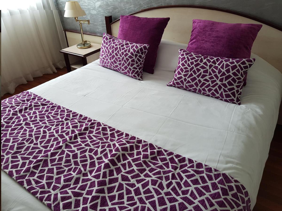 Hotel Ariane Istres Kültér fotó