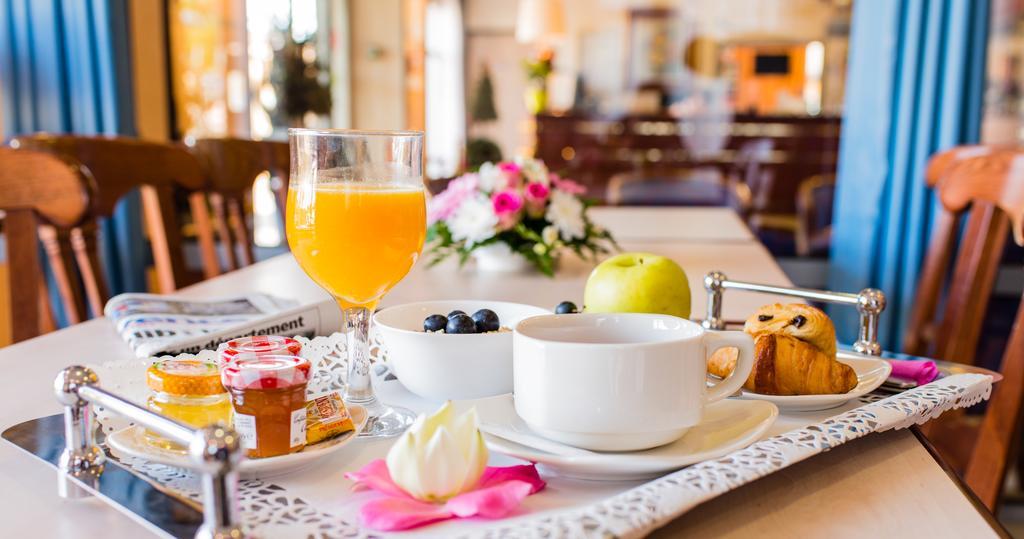 Hotel Ariane Istres Kültér fotó