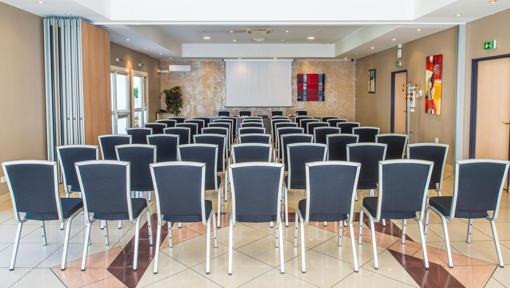 Hotel Ariane Istres Kültér fotó